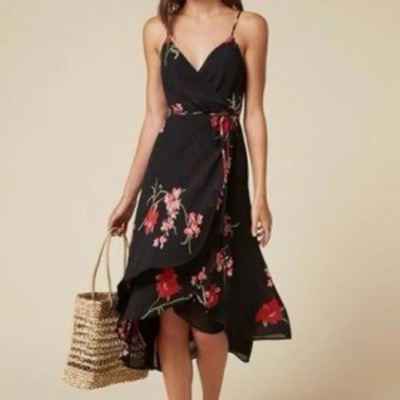 Reformation Dresses & Skirts - •SALE• Reformation Mattie Wrap Dress Floral Hibiscus Print Black Boho Women’s XS